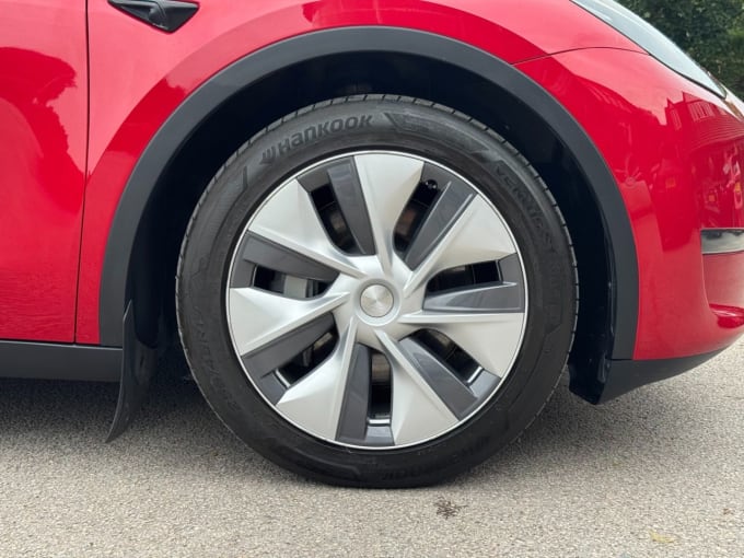 2025 Tesla Model Y