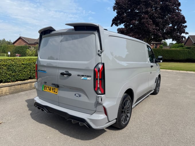 2025 Ford E-transit Custom