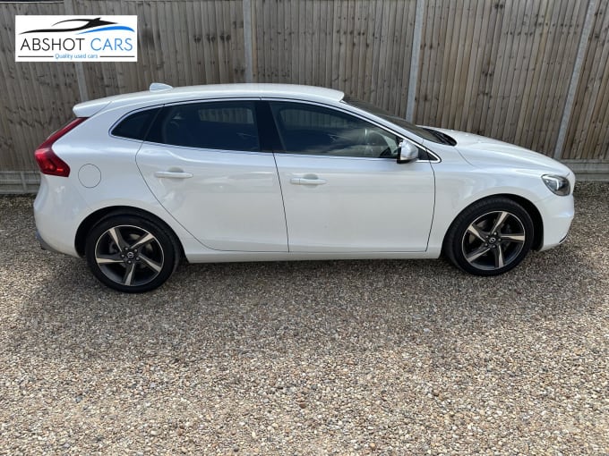 2013 Volvo V40