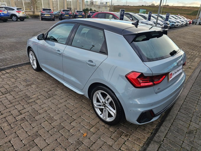 2022 Audi A1