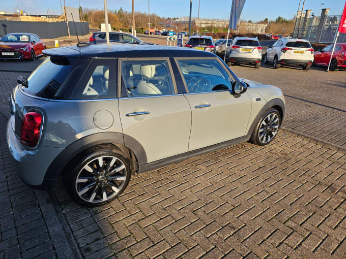 2018 Mini Hatch