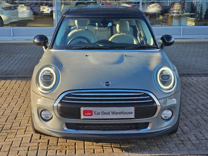 2018 Mini Hatch