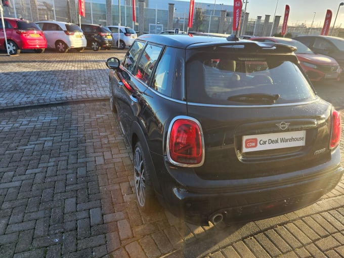 2019 Mini Hatch