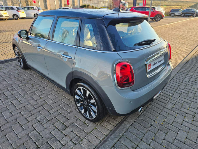 2018 Mini Hatch