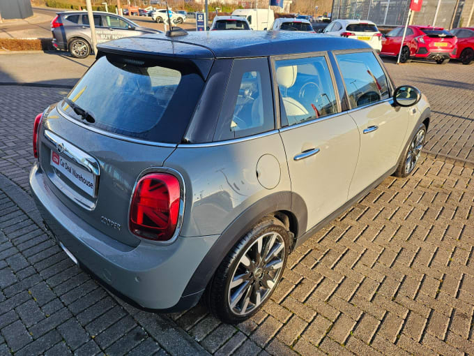 2018 Mini Hatch