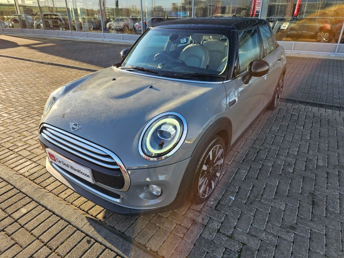 2018 Mini Hatch