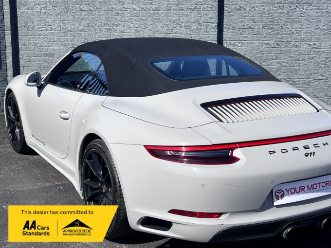 2018 Porsche 911