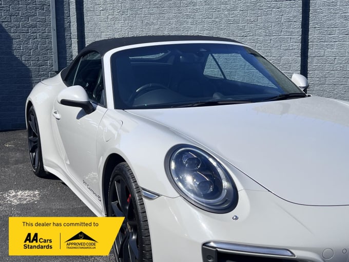 2018 Porsche 911