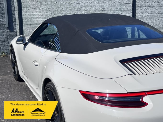 2018 Porsche 911