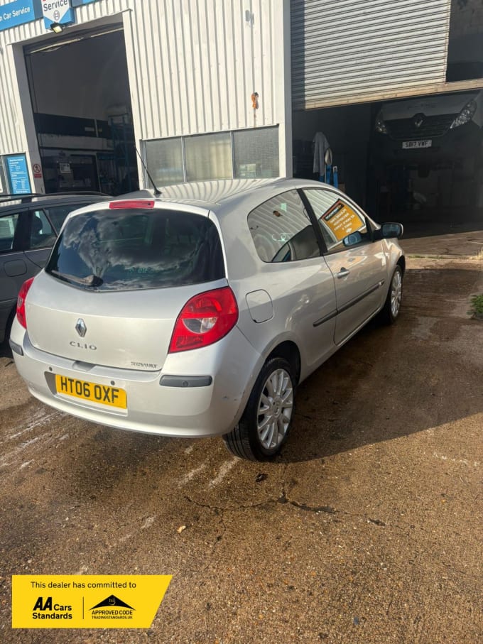 2006 Renault Clio