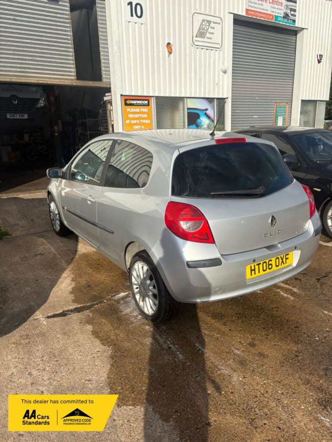 2006 Renault Clio