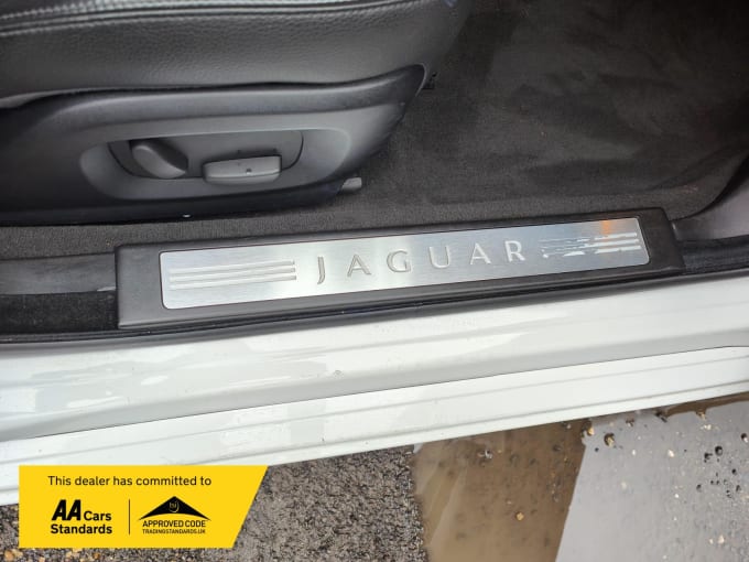 2013 Jaguar Xf