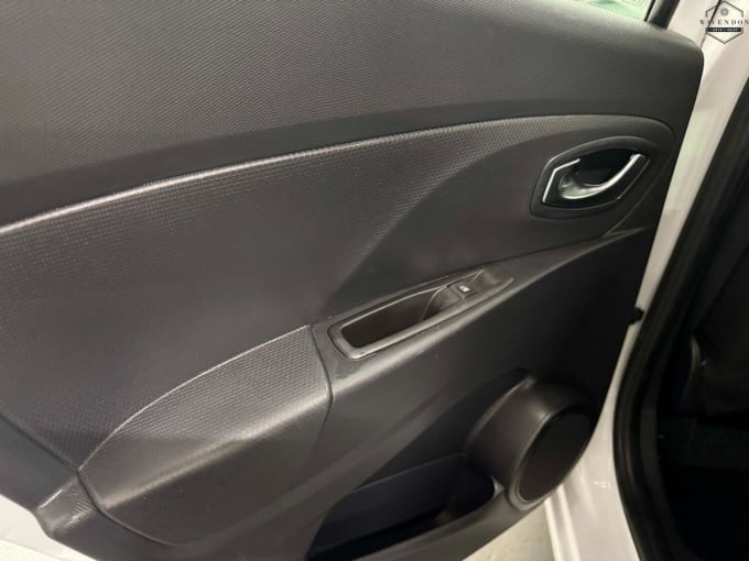 2015 Renault Clio