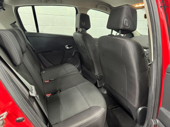 2010 Renault Clio