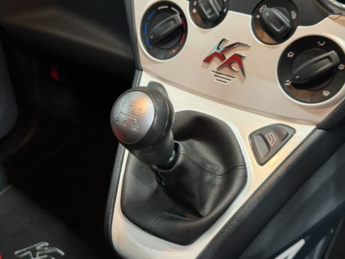 2015 Ford Ka