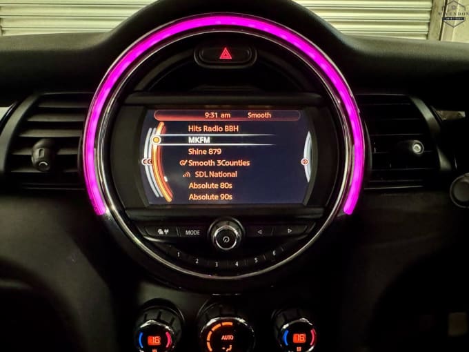 2015 Mini Hatch