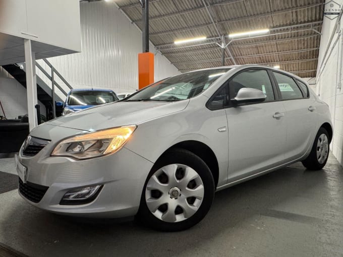 2011 Vauxhall Astra