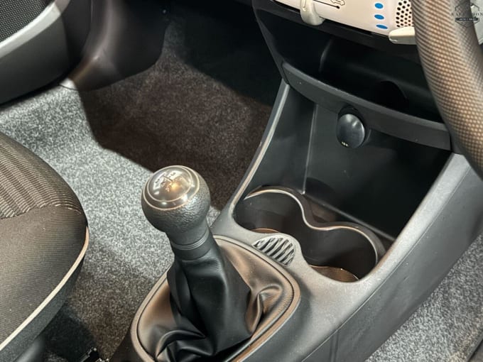 2013 Peugeot 107
