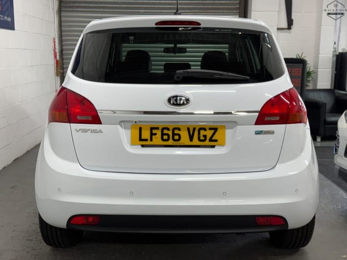 2016 Kia Venga