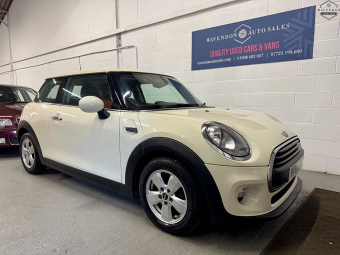 2015 Mini Hatch