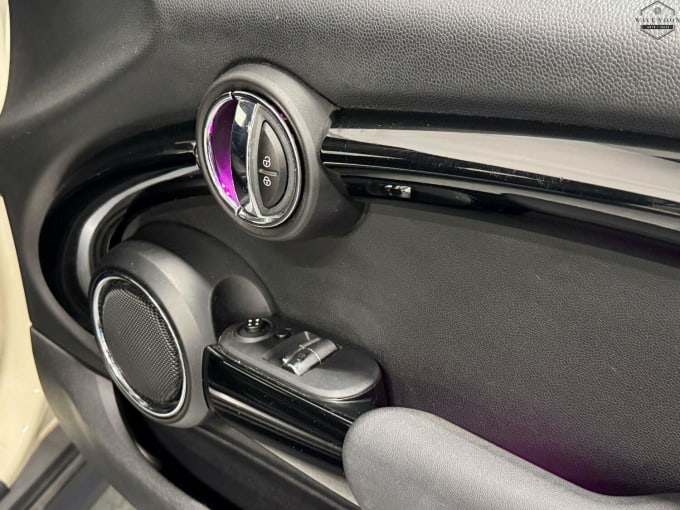 2015 Mini Hatch