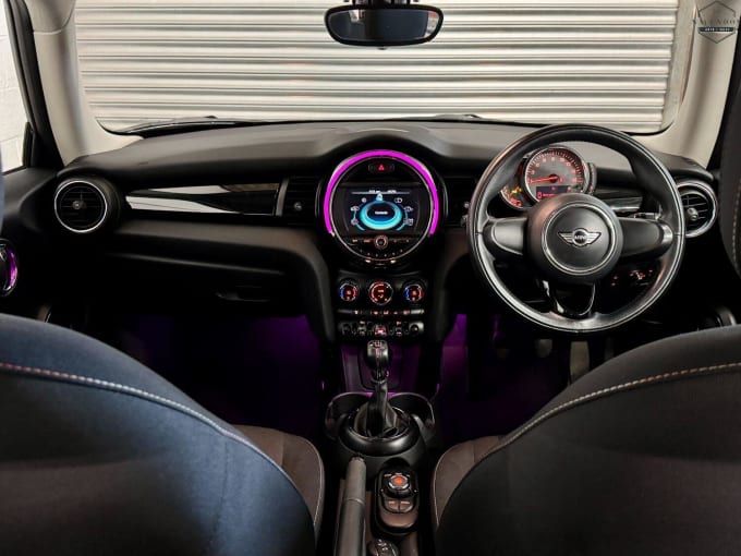 2015 Mini Hatch