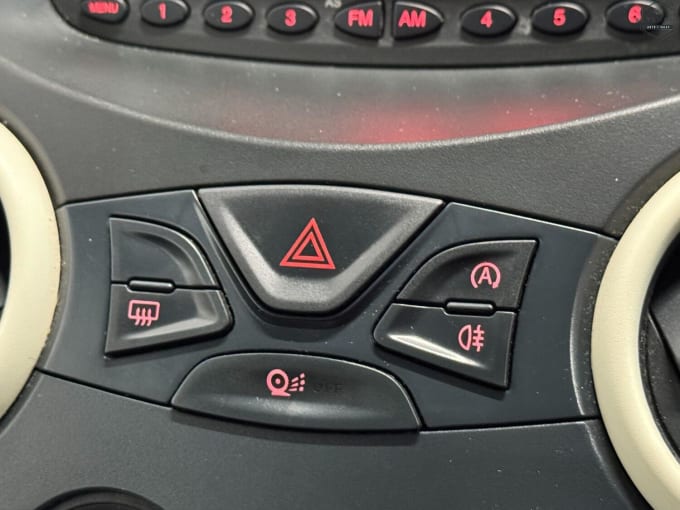 2015 Ford Ka