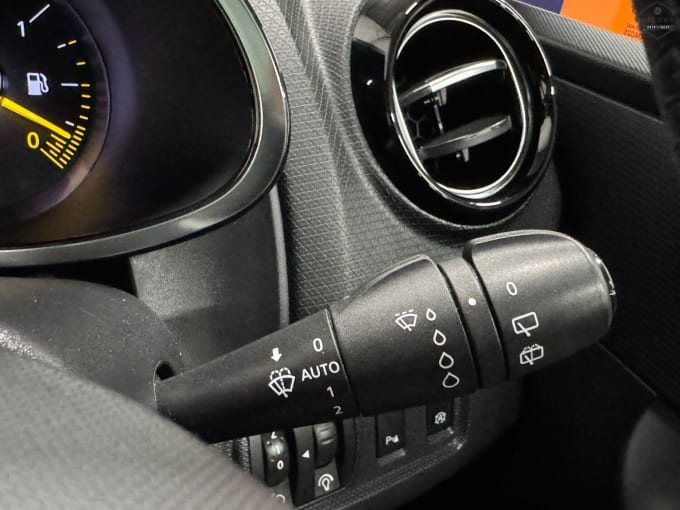 2015 Renault Clio