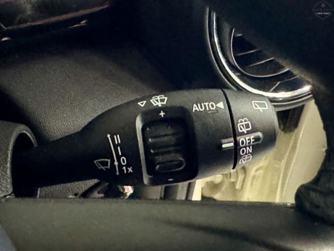 2015 Mini Hatch