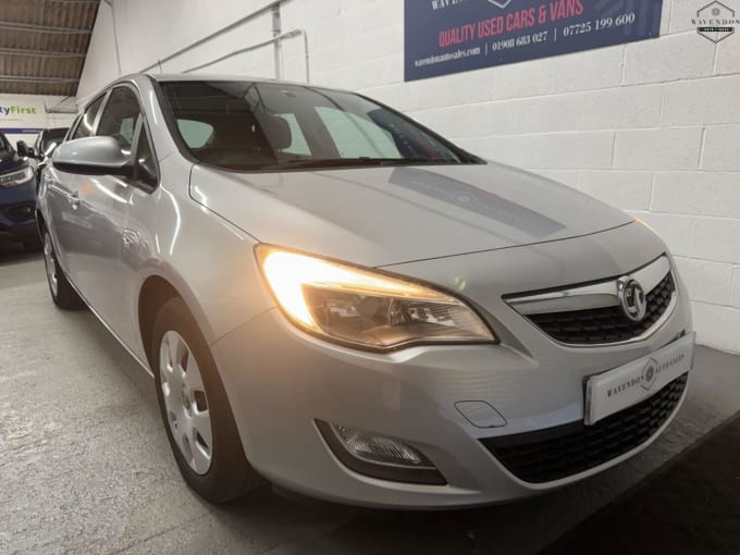 2011 Vauxhall Astra