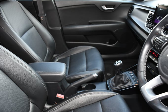 2022 Kia Rio