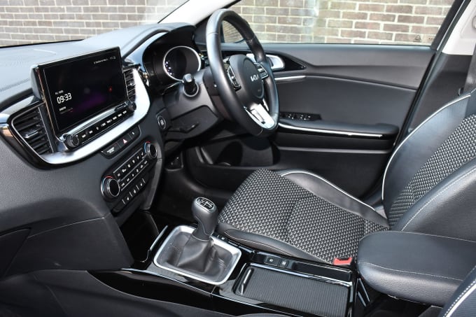 2024 Kia Xceed