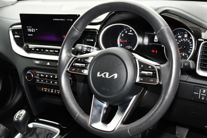 2024 Kia Xceed