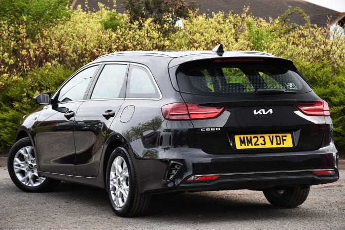 2023 Kia Ceed