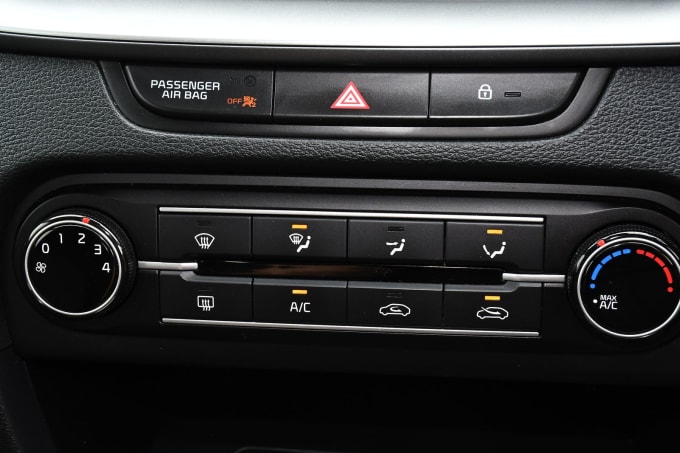 2023 Kia Ceed