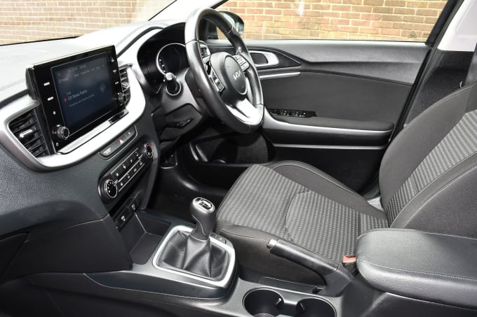 2023 Kia Ceed
