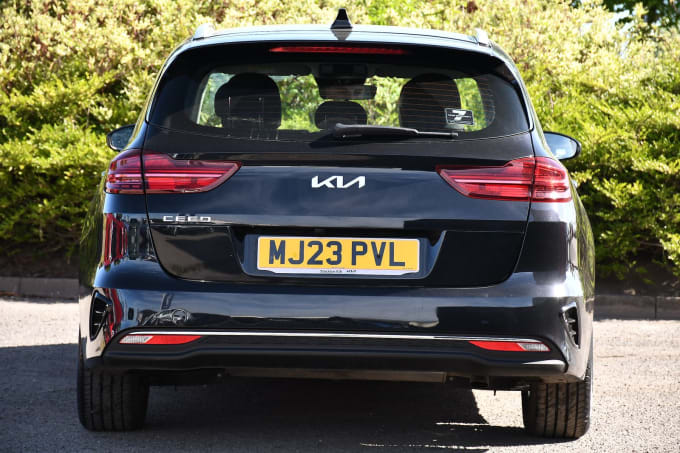 2023 Kia Ceed