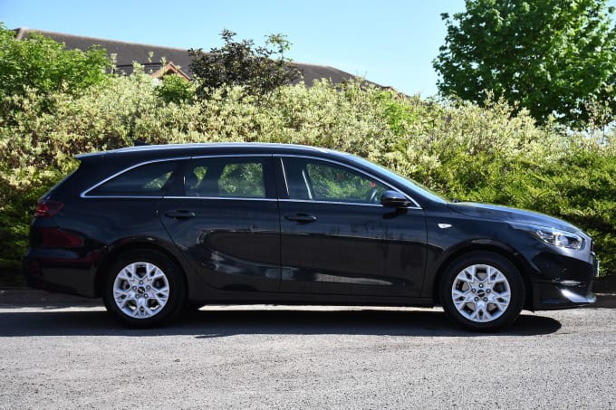 2023 Kia Ceed