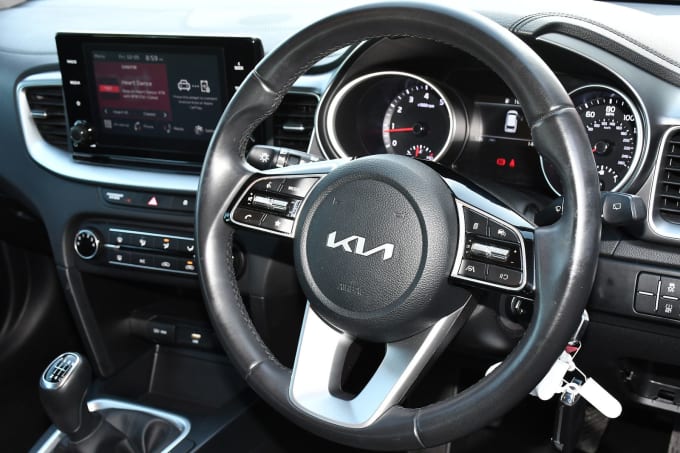 2023 Kia Ceed