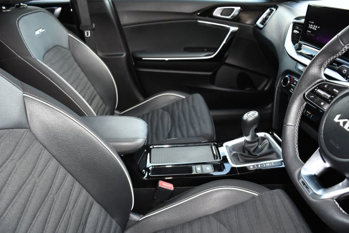 2023 Kia Proceed