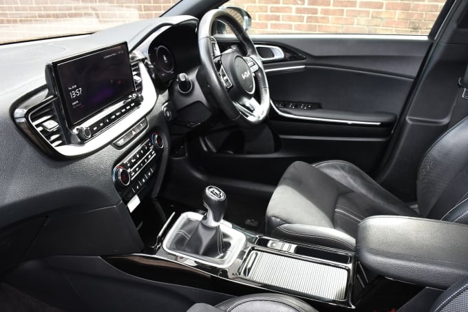 2023 Kia Xceed