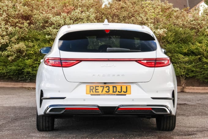 2023 Kia Proceed