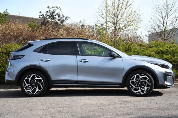 2024 Kia Xceed