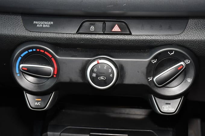2022 Kia Rio