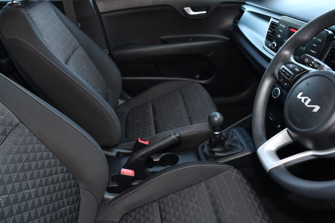 2023 Kia Rio