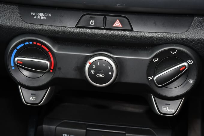 2022 Kia Rio