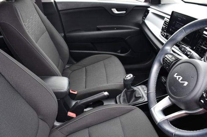 2023 Kia Rio