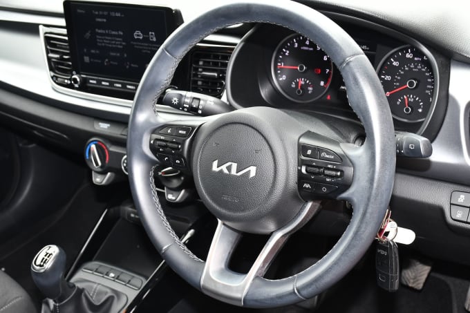 2023 Kia Rio