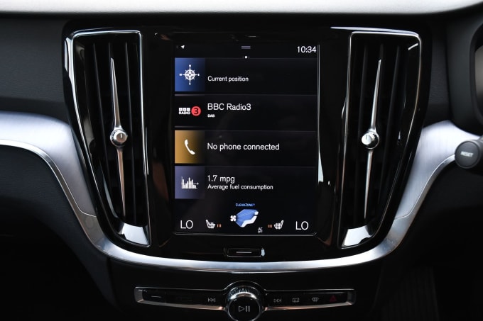 2020 Volvo V60