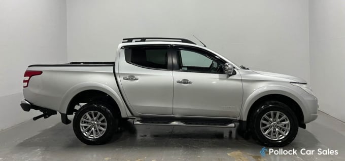 2025 Mitsubishi L200